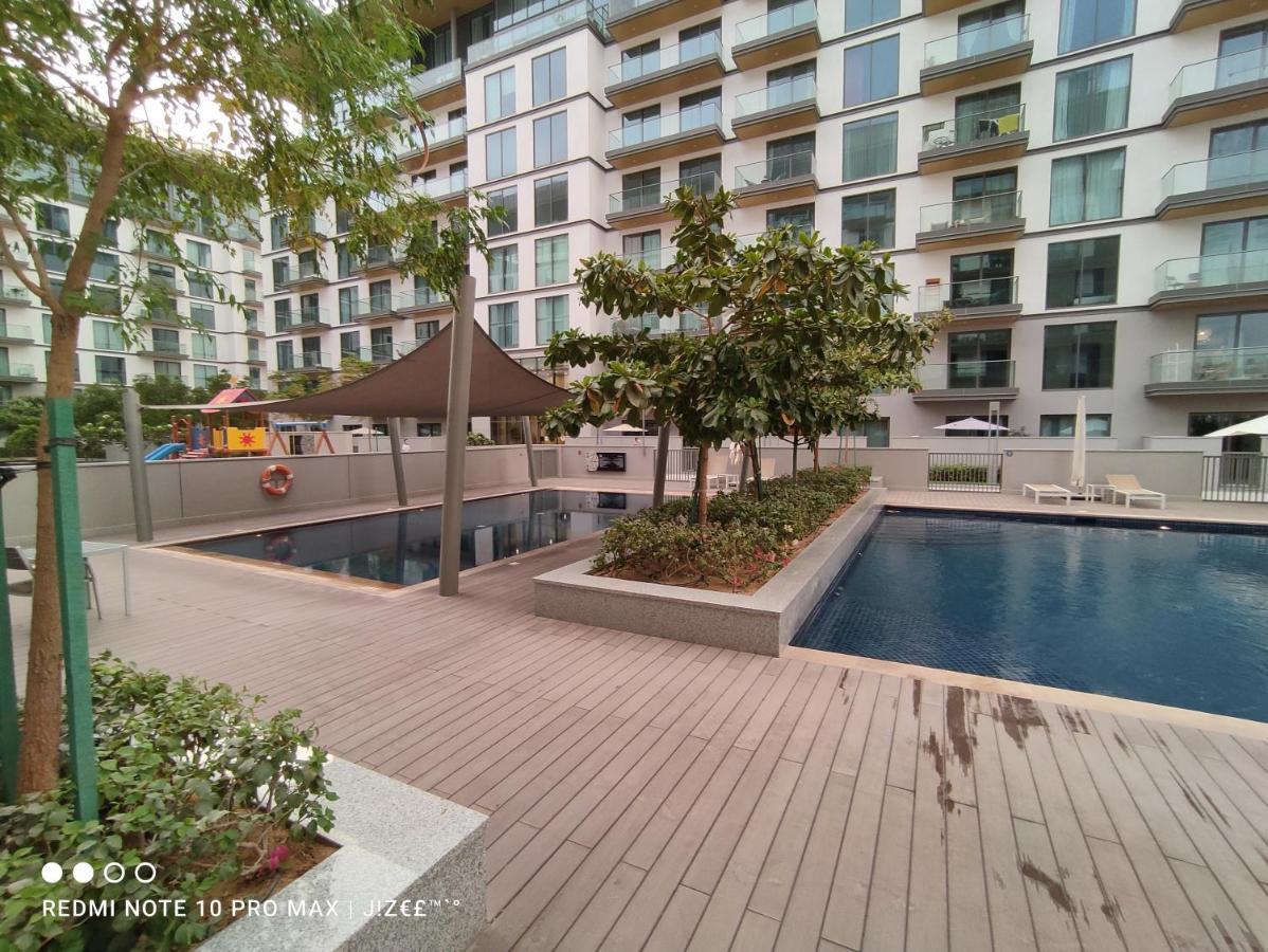 Notable 2Br At Sobha Hartland Greens Mbr City By Deluxe Holiday Homes Dubai Eksteriør bilde