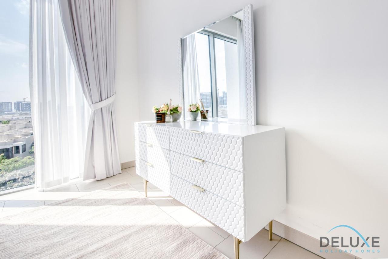 Notable 2Br At Sobha Hartland Greens Mbr City By Deluxe Holiday Homes Dubai Eksteriør bilde