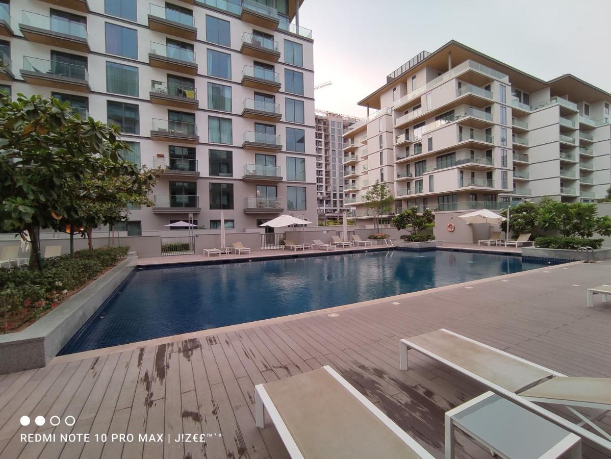 Notable 2Br At Sobha Hartland Greens Mbr City By Deluxe Holiday Homes Dubai Eksteriør bilde