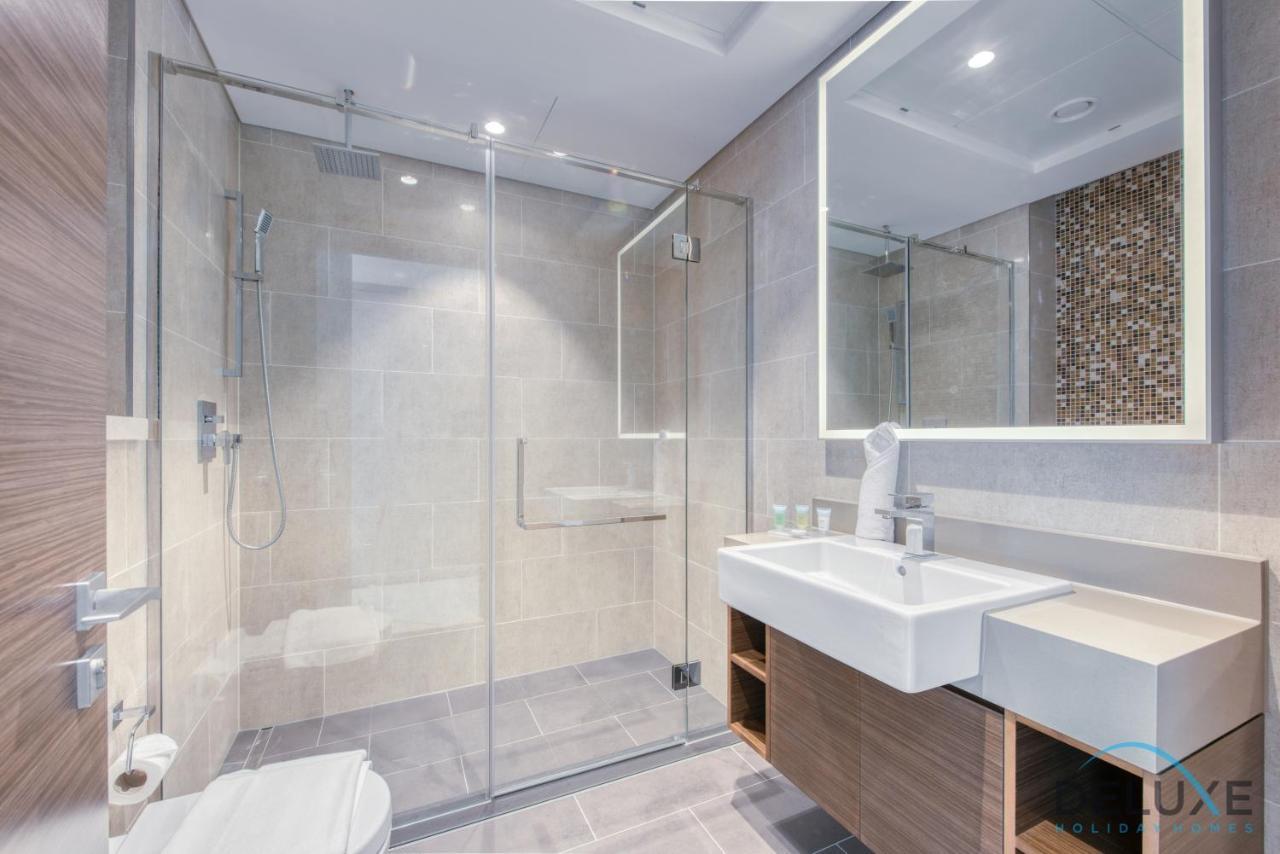 Notable 2Br At Sobha Hartland Greens Mbr City By Deluxe Holiday Homes Dubai Eksteriør bilde